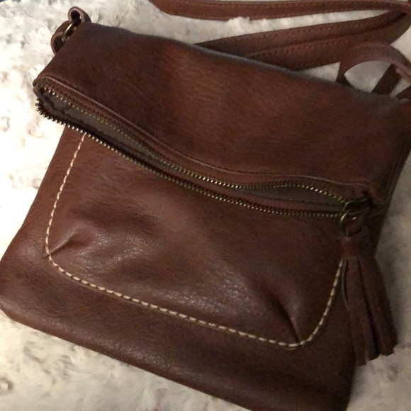Lucky Brand Handbags - 2 for $30 LUCKY Brand purse - BEAUTIFUL 😊😊😊